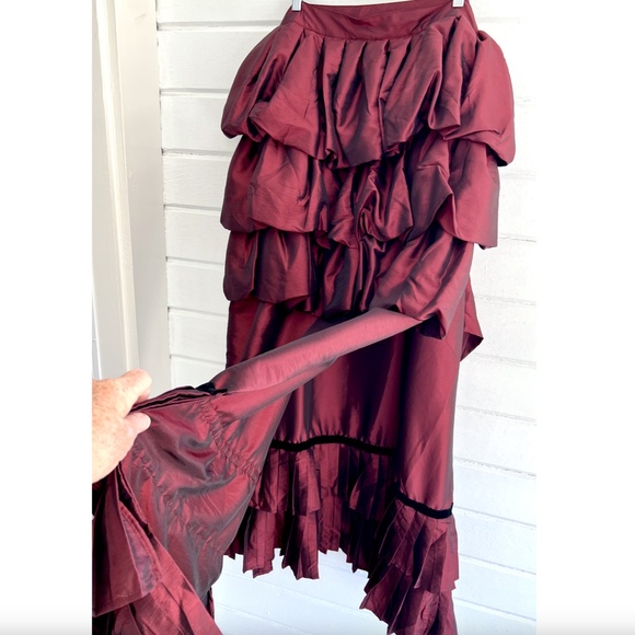 WOW!!  VON LANCELOT 'Gilded Age' Fitted Jacket with Draped & Bustled Skirt - 22 - Picture 6 of 16